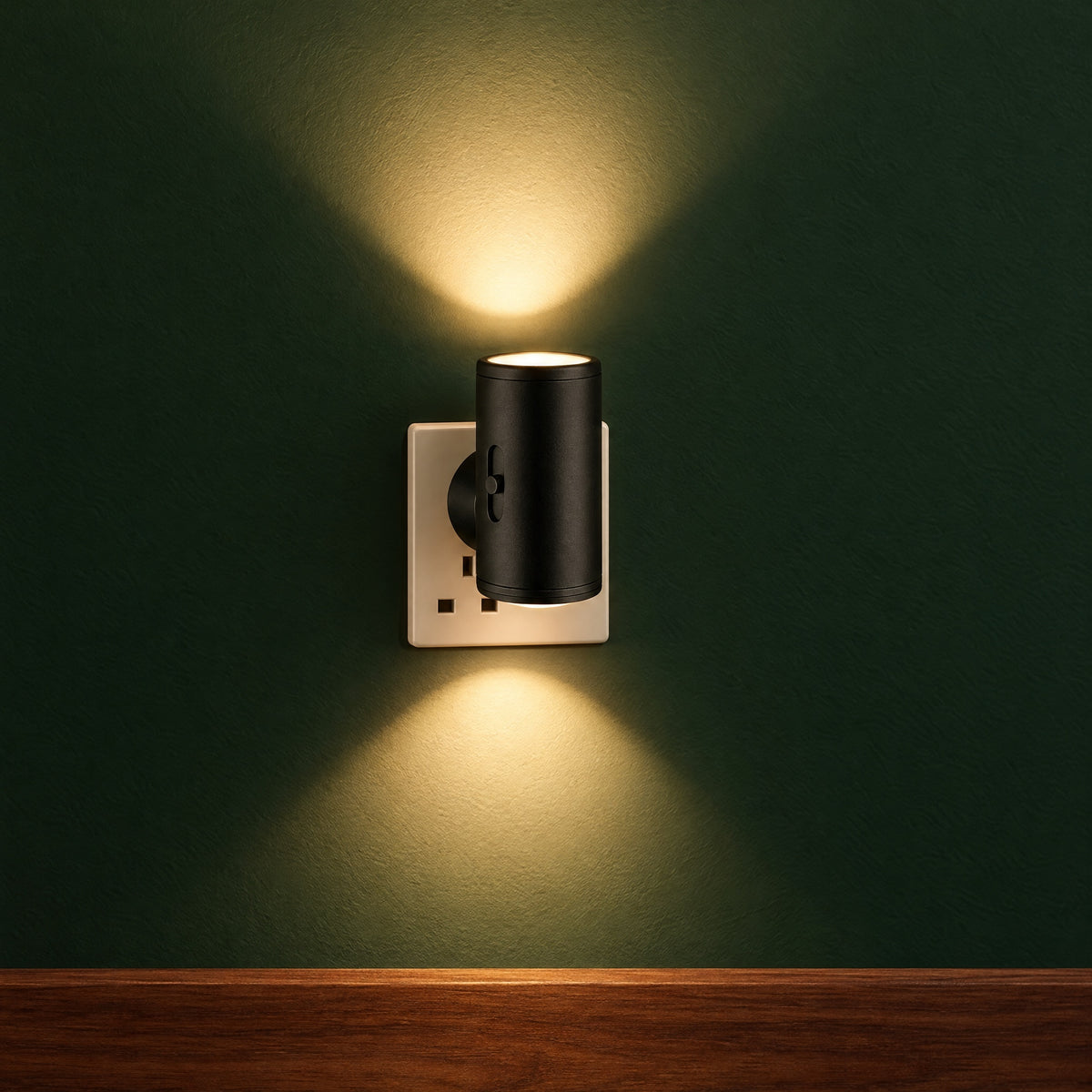 Plug In Night Light – Dusk to Dawn Sensor