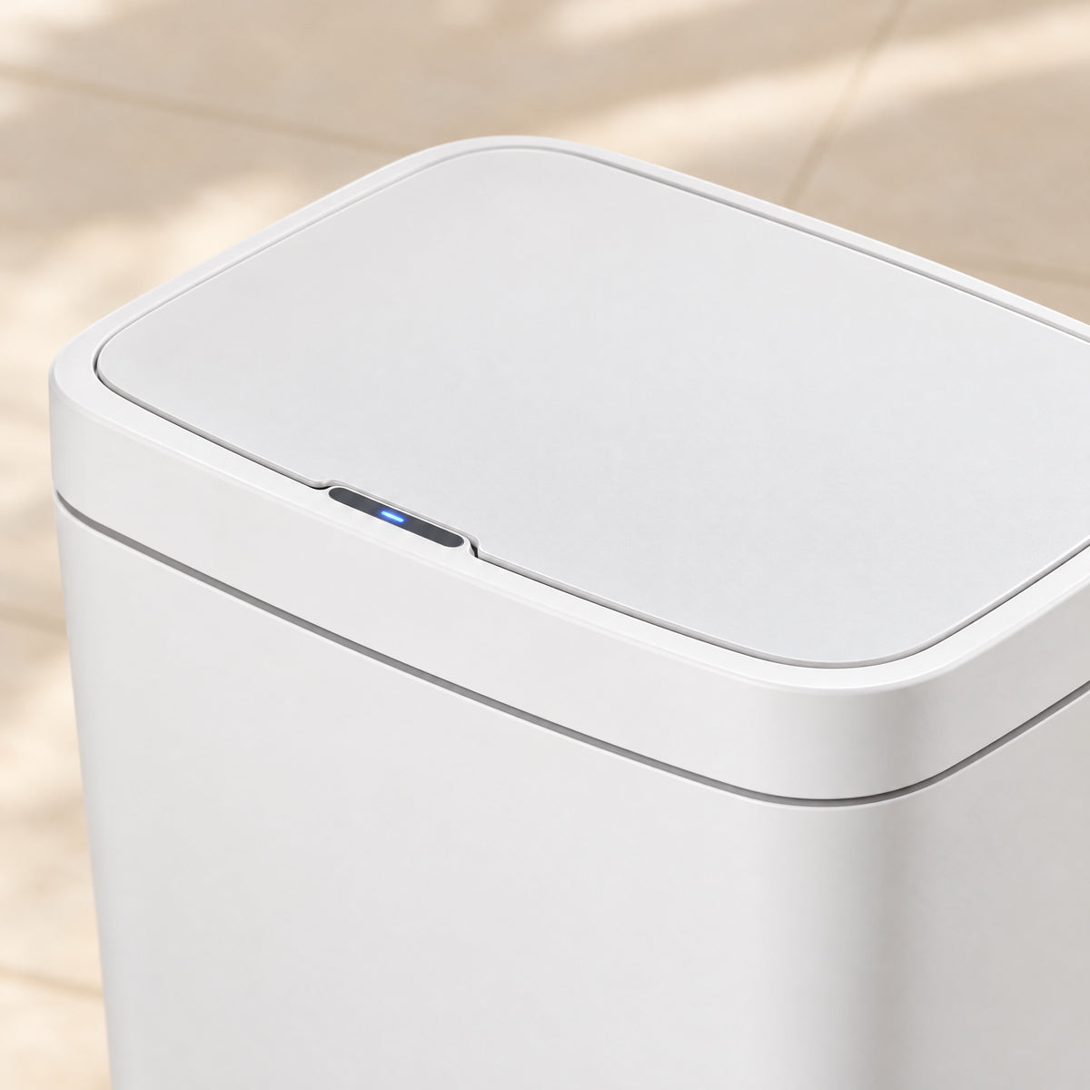 Sensor Bin 15L close-up detail